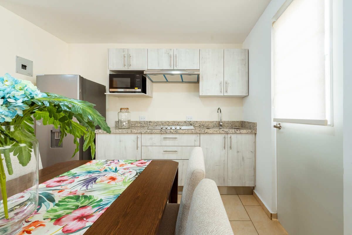 Departamento en Ciudad del Sol, 2 Recámaras