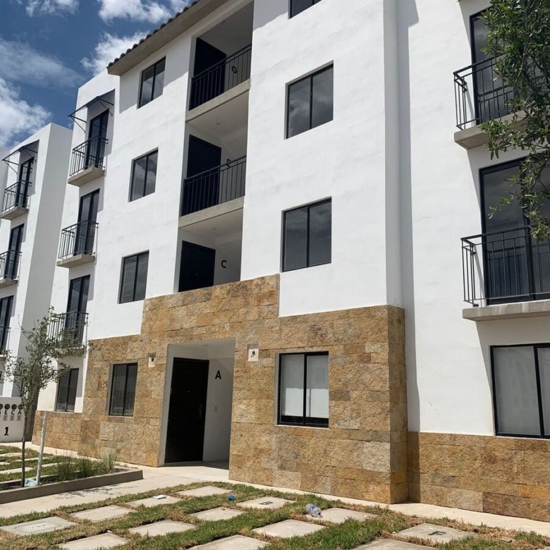 Departamento en Ciudad del Sol, 3 Recámaras